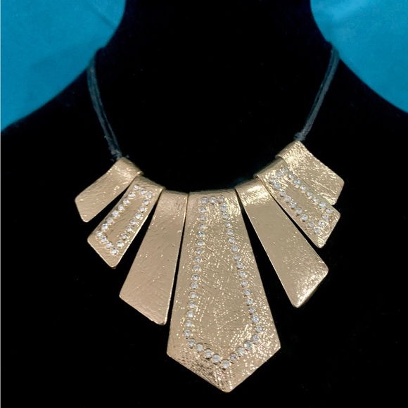 Jewelry - Geometric Metal Gold Tone Statement Necklace